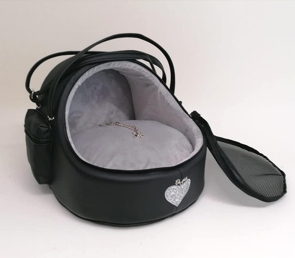 Pocket Car Igloo Carrier and Car Seat