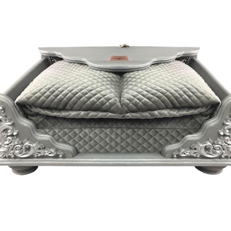 Grace Kelly Grand Masterpiece Luxury Bed